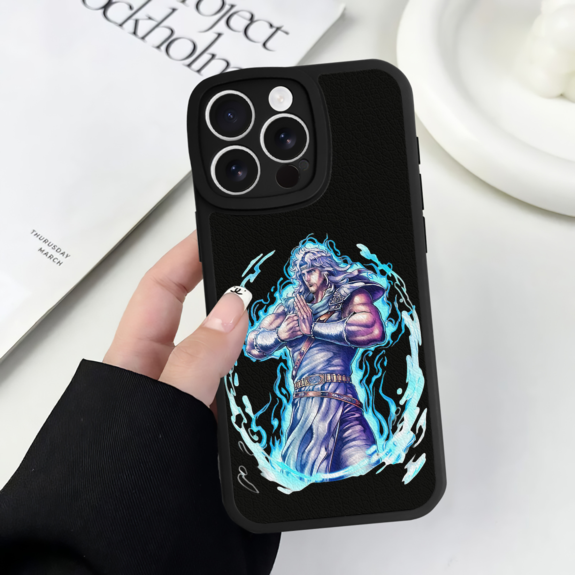 （画像用） 北斗の拳 Fist of the North Star 【iPhone 16シリーズ対応】シリコンスマホケース（レザー調） 材質：シリコン